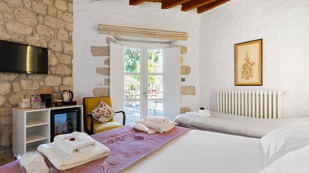 Deluxe Room with Pool View